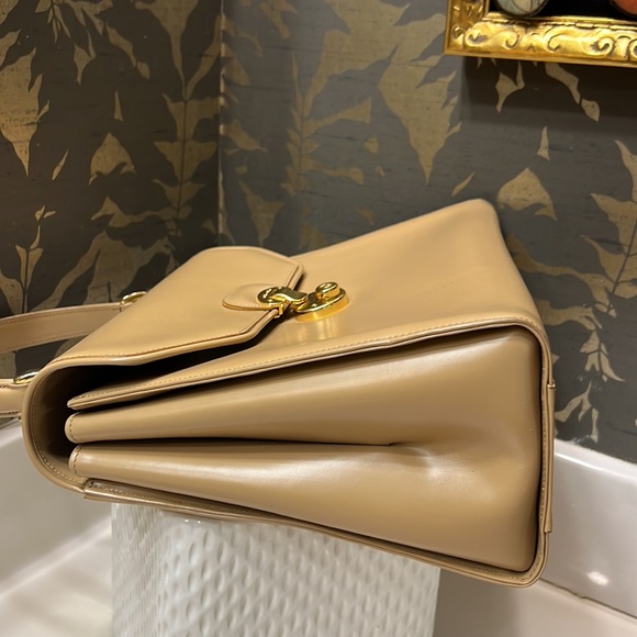 Beige handbag - Picture 4 of 8